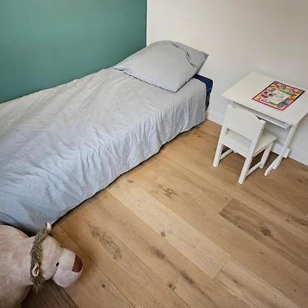 度假居 7 Person House With Garden, Firepit, Swimming Lake, Hammock, Child Friendly, In- And Outside Playground, Slide, And Great Coffee *