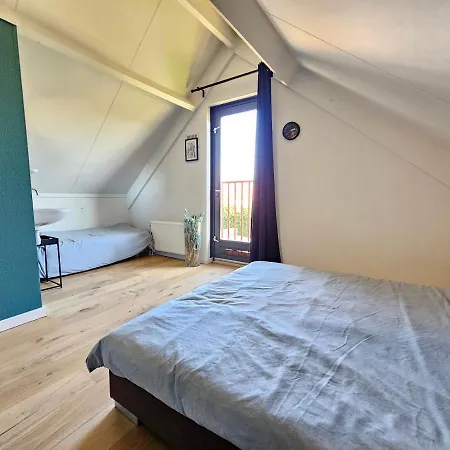 7 Person House With Garden, Firepit, Swimming Lake, Hammock, Child Friendly, In- And Outside Playground, Slide, And Great Coffee Ferienhaus