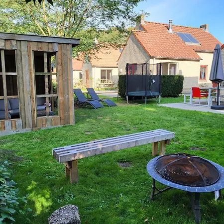 7 Person House With Garden, Firepit, Optional Whirlpool, Hammock, Child Friendly, Slide, Swimming And Great Coffee *