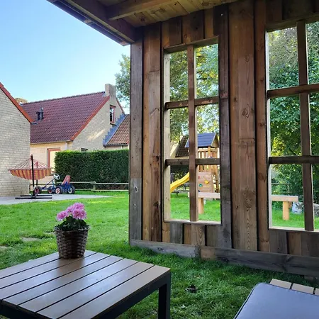 7 Person House With Garden, Firepit, Optional Whirlpool, Hammock, Child Friendly, Slide, Swimming Lake And Great Coffee بيت للعطل Ewijk