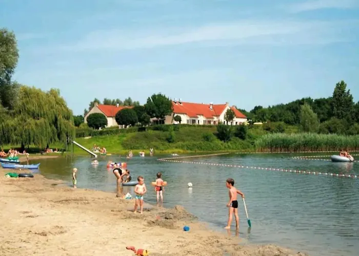 בית נופש 7 Person House With Garden, Firepit, Swimming Lake, Hammock, Child Friendly, In- And Outside Playground, Slide, And Great Coffee Ewijk