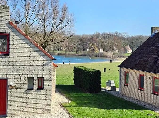 7 Person House With Garden, Firepit, Swimming Lake, Hammock, Child Friendly, In- And Outside Playground, Slide, And Great Coffee Ewijk