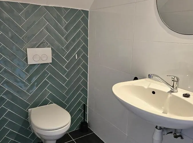 בית נופש 7 Person House With Garden, Firepit, Swimming Lake, Hammock, Child Friendly, In- And Outside Playground, Slide, And Great Coffee