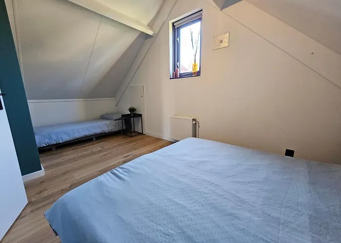 בית נופש 7 Person House With Garden, Firepit, Swimming Lake, Hammock, Child Friendly, In- And Outside Playground, Slide, And Great Coffee Ewijk